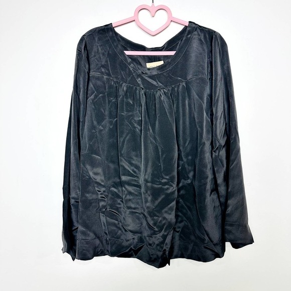 Chaser NWT Long Sleeve Shirred Slit Back Blouse w/ Yoke Vintage Black Sz Medium - Picture 1 of 7